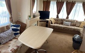 G10 Hoburne Devon Bay Pet Friendly